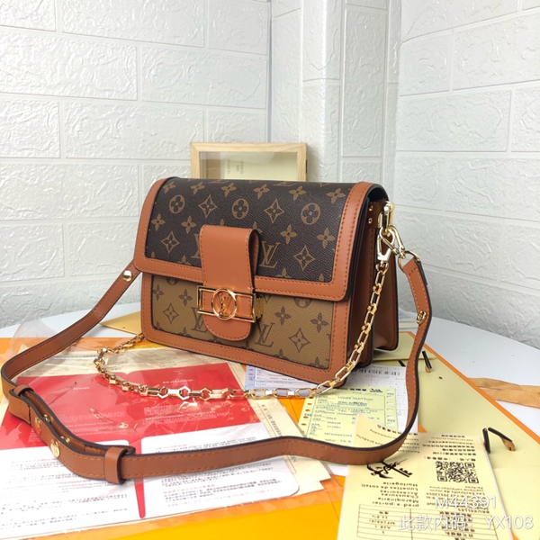 ルイヴィトンバッグ背面デザイン